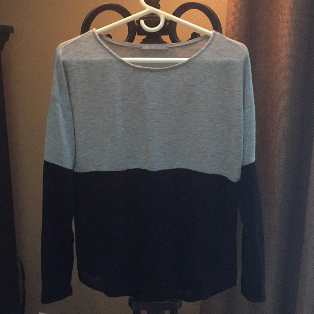 Olivia Moon two tone black and gray sweater small